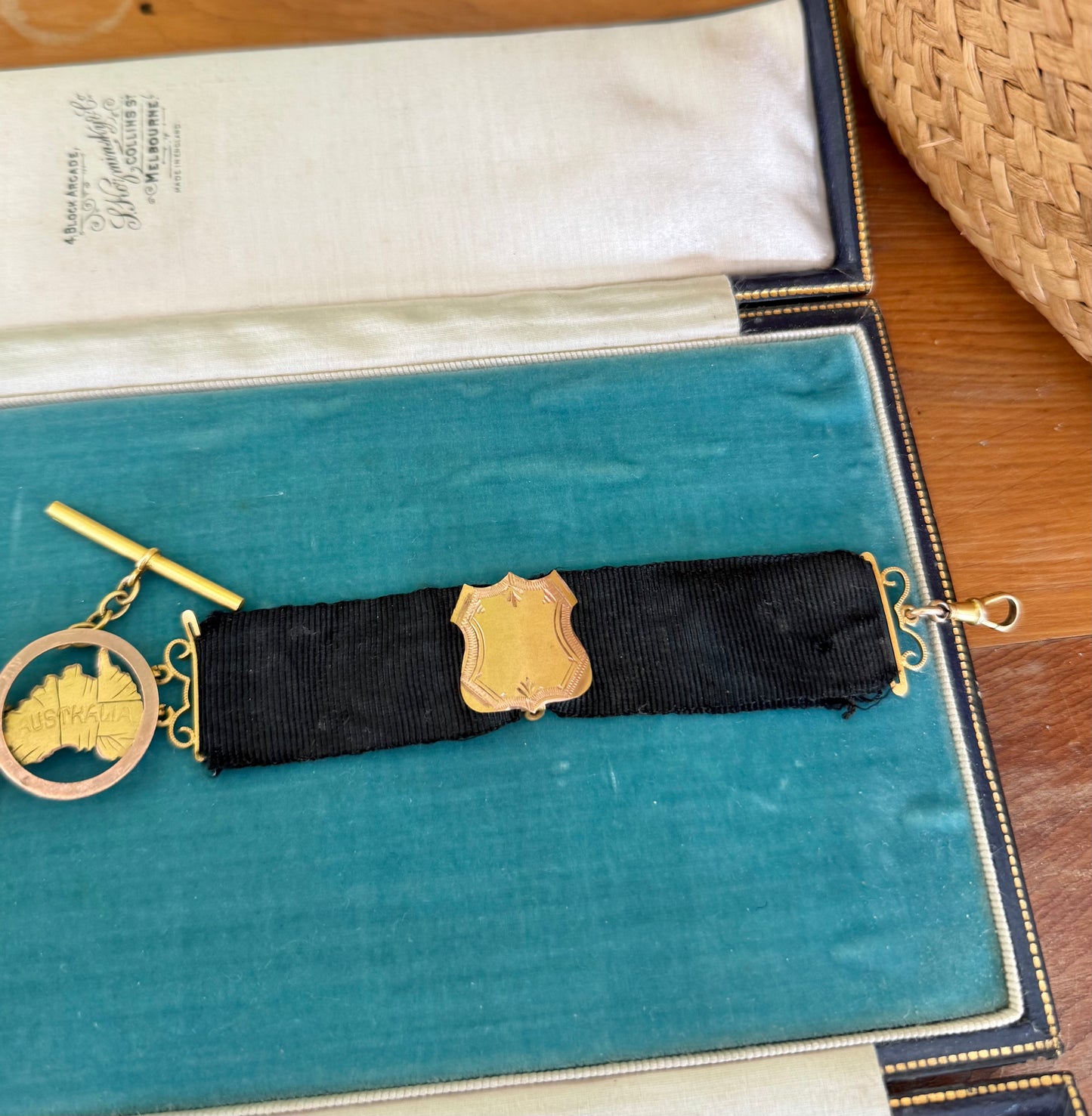 Antique Ribbon Fob | Australian 9ct Gold