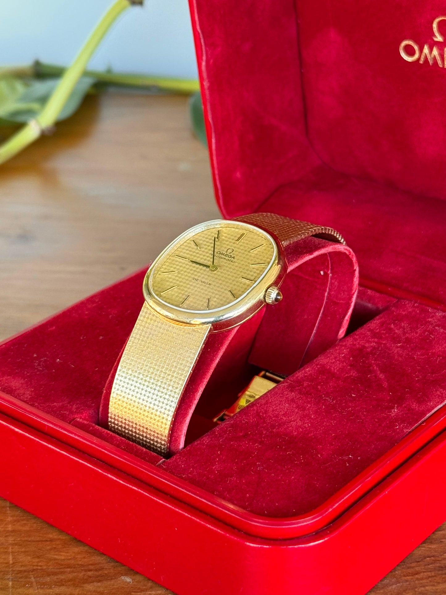 Omega De Ville | Solid 18ct Gold watch and band, vintage 1970’s