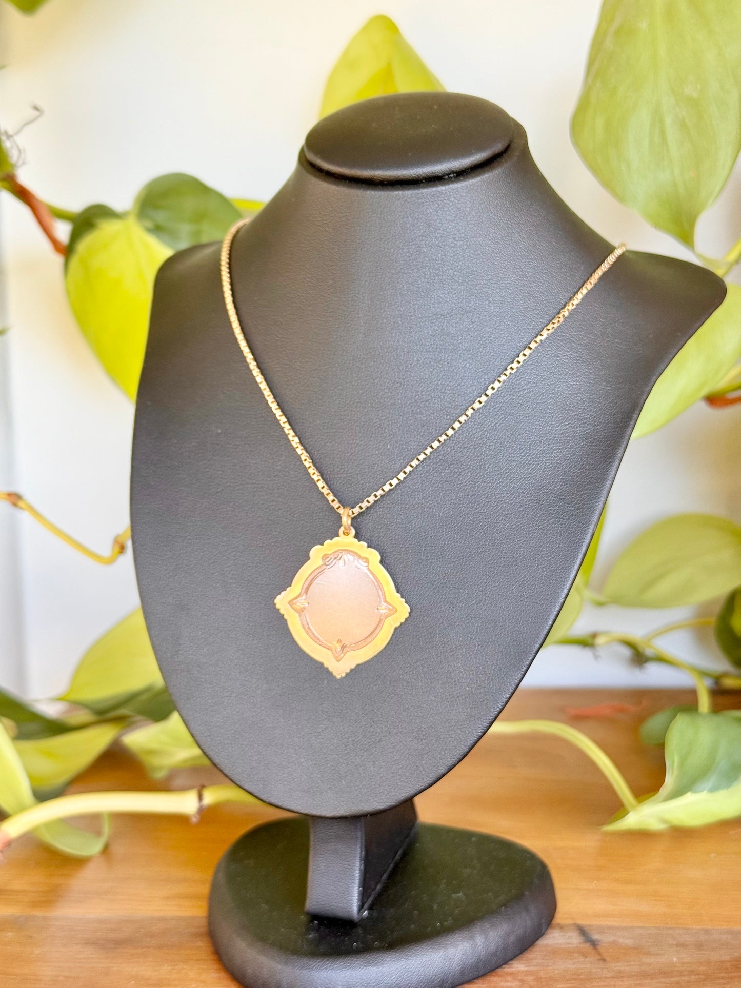 9ct Gold Fob Medallion, Pendant | Australian Circa 1950’s
