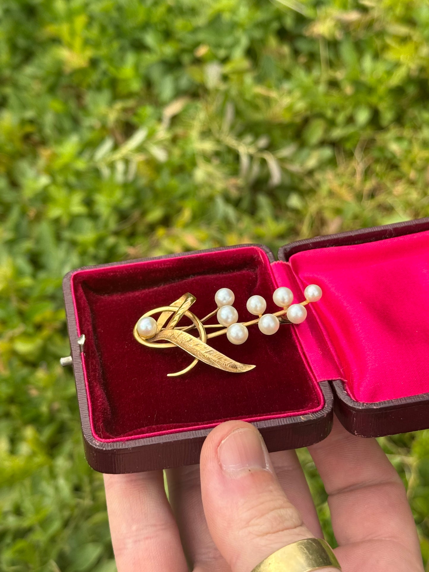 Akoya Pearl Spray Brooch 14ct Yellow Gold | Late 20th Century