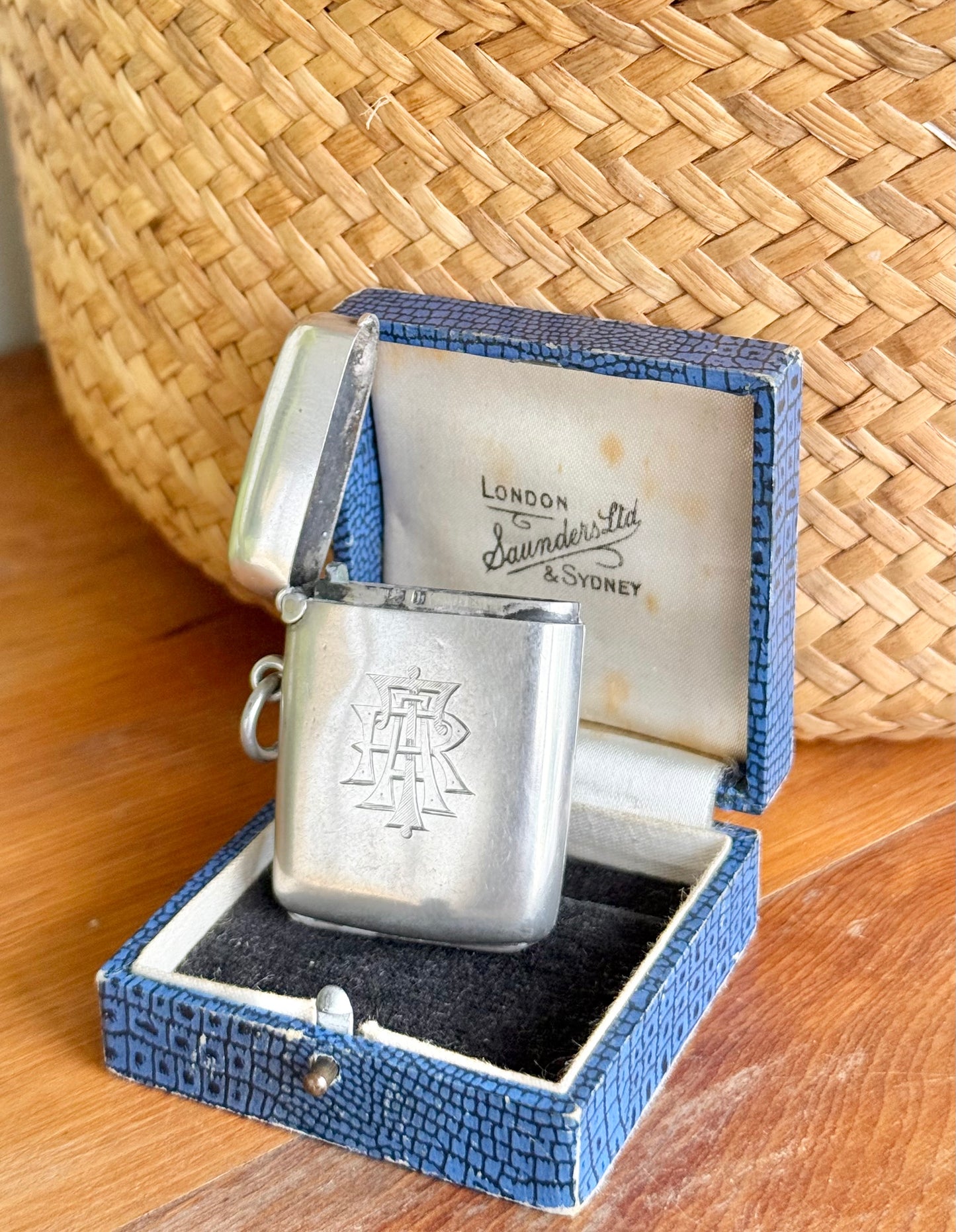 Edwardian Hallmarked Silver Hidden Photo Frame Vesta Case | Birmingham 1901