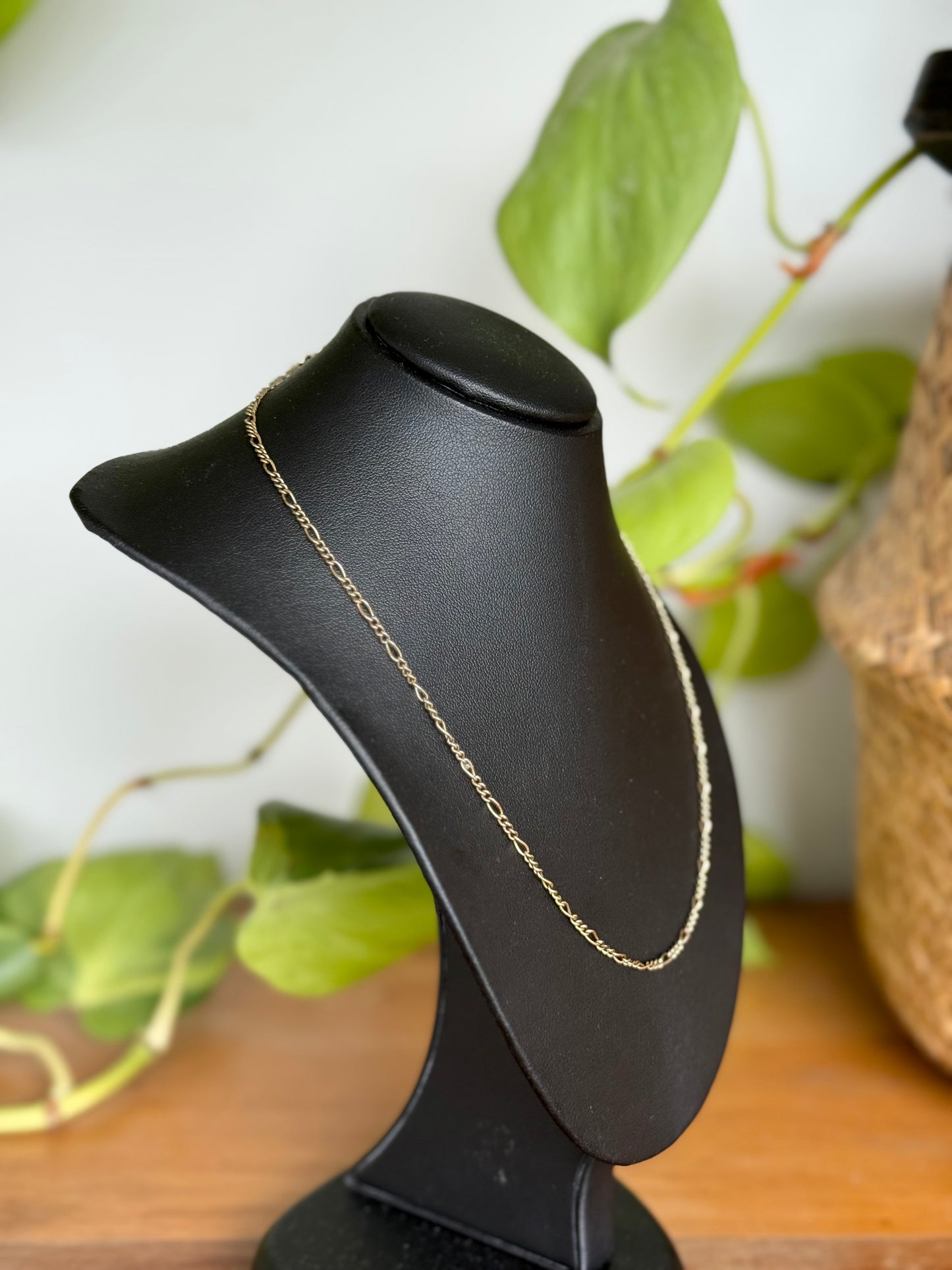 9ct Yellow Gold Figaro Chain | 400mm Vintage Classic