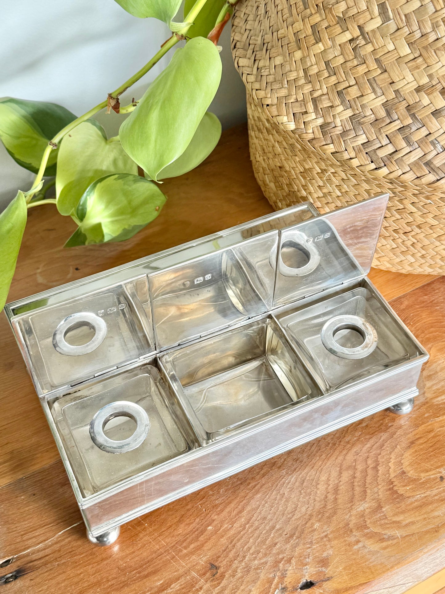 Sterling Silver Hallmarked Treasury Ink Stand | C. S. Harris & Sons Ltd, 1919