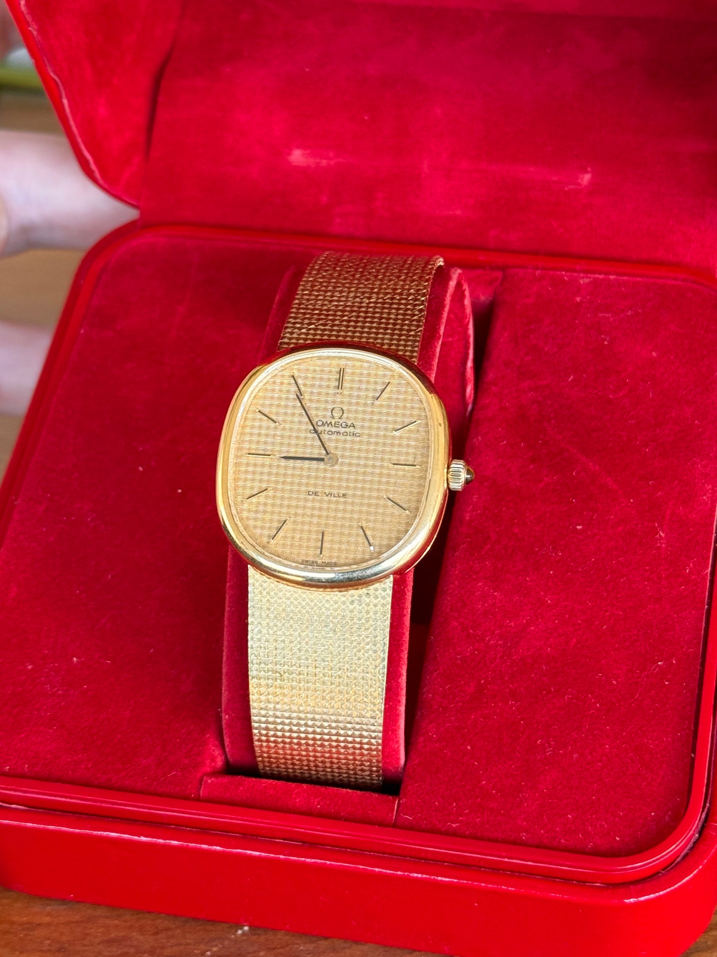 Omega De Ville | Solid 18ct Gold watch and band, vintage 1970’s