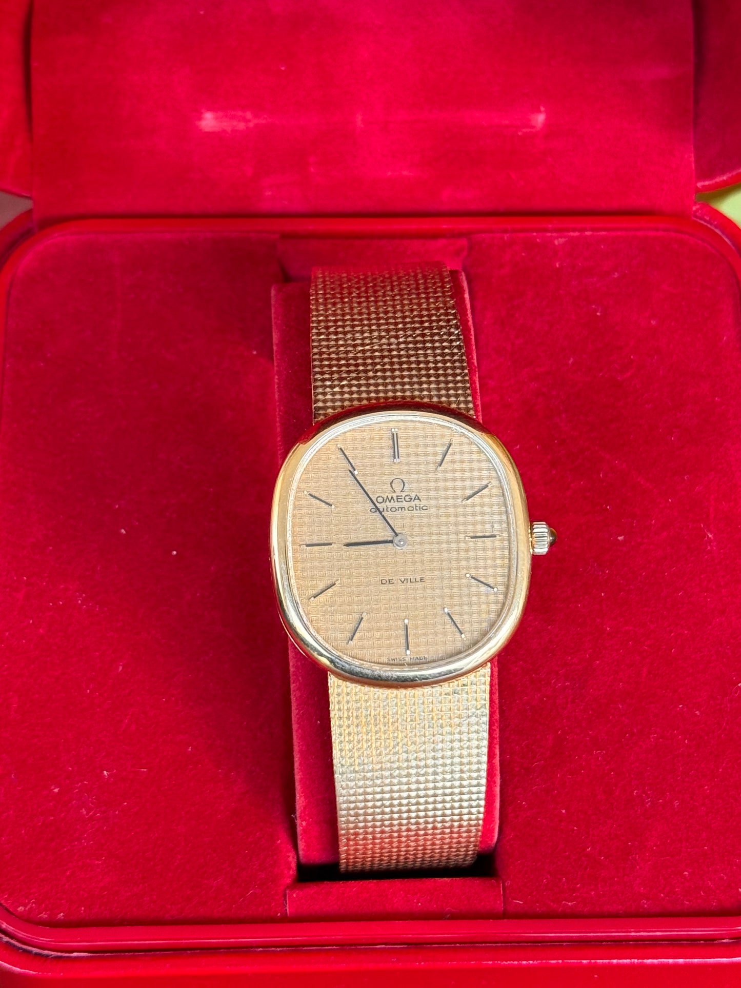 Omega De Ville | Solid 18ct Gold watch and band, vintage 1970’s