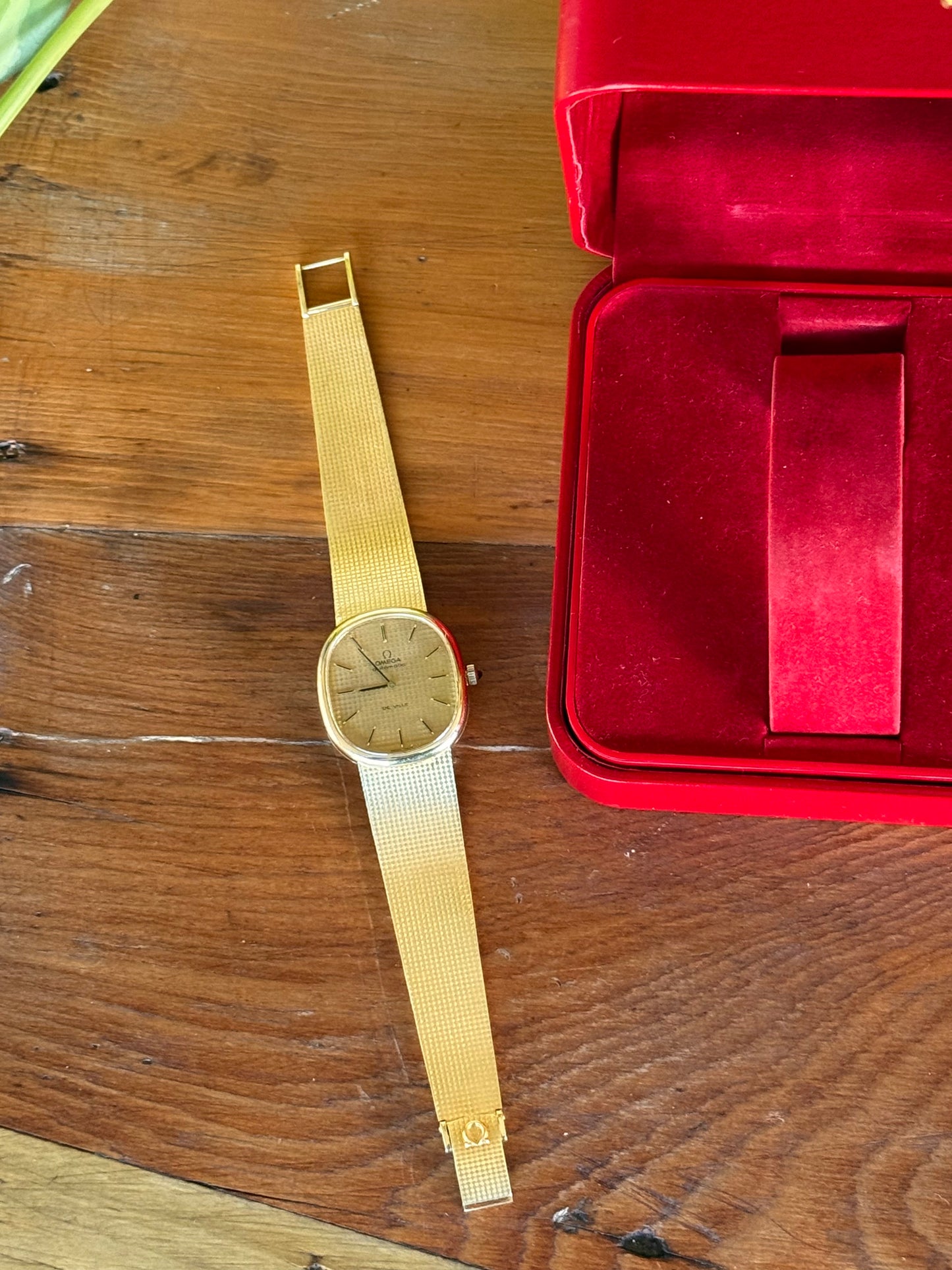Omega De Ville | Solid 18ct Gold watch and band, vintage 1970’s