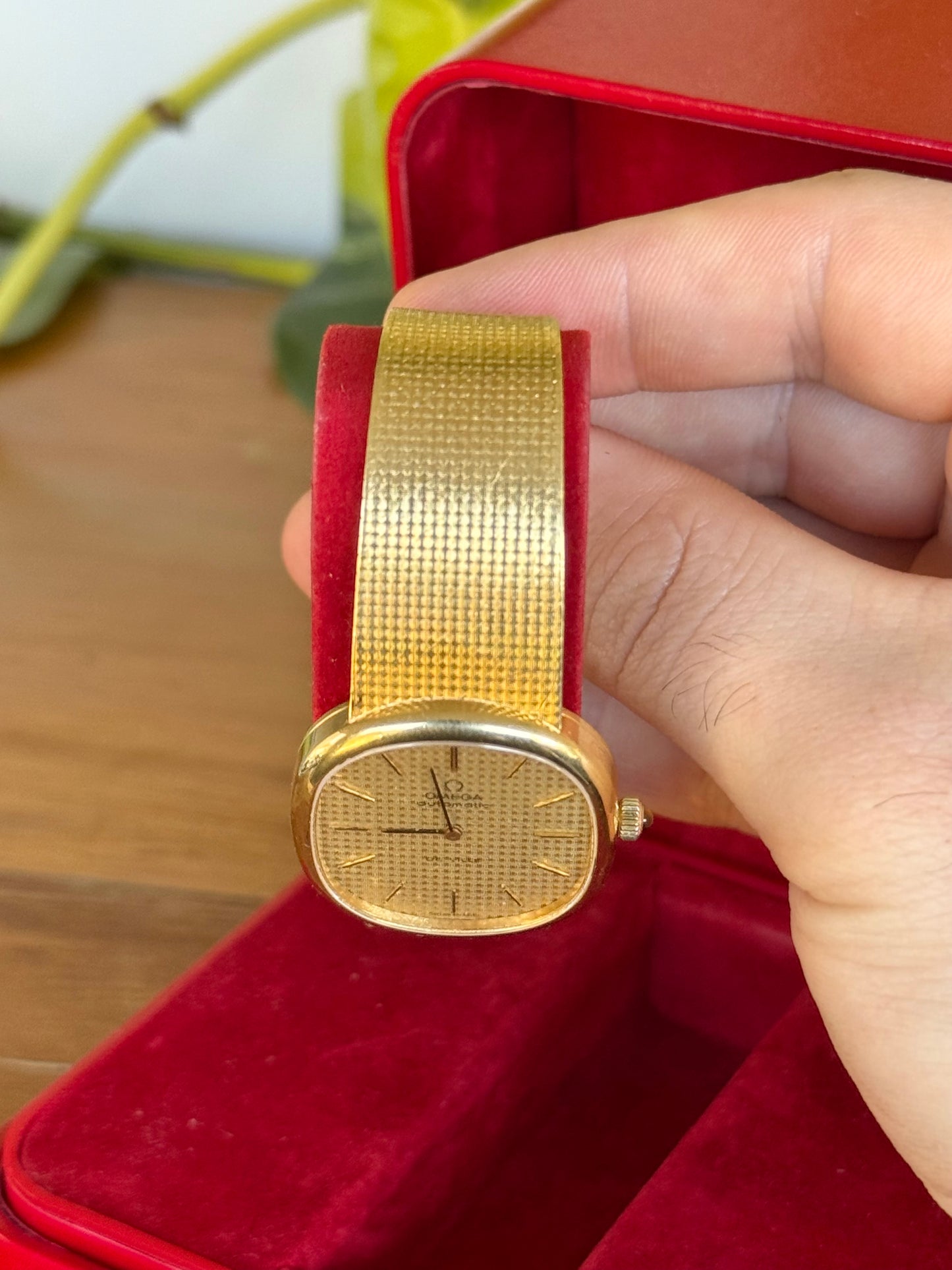 Omega De Ville | Solid 18ct Gold watch and band, vintage 1970’s