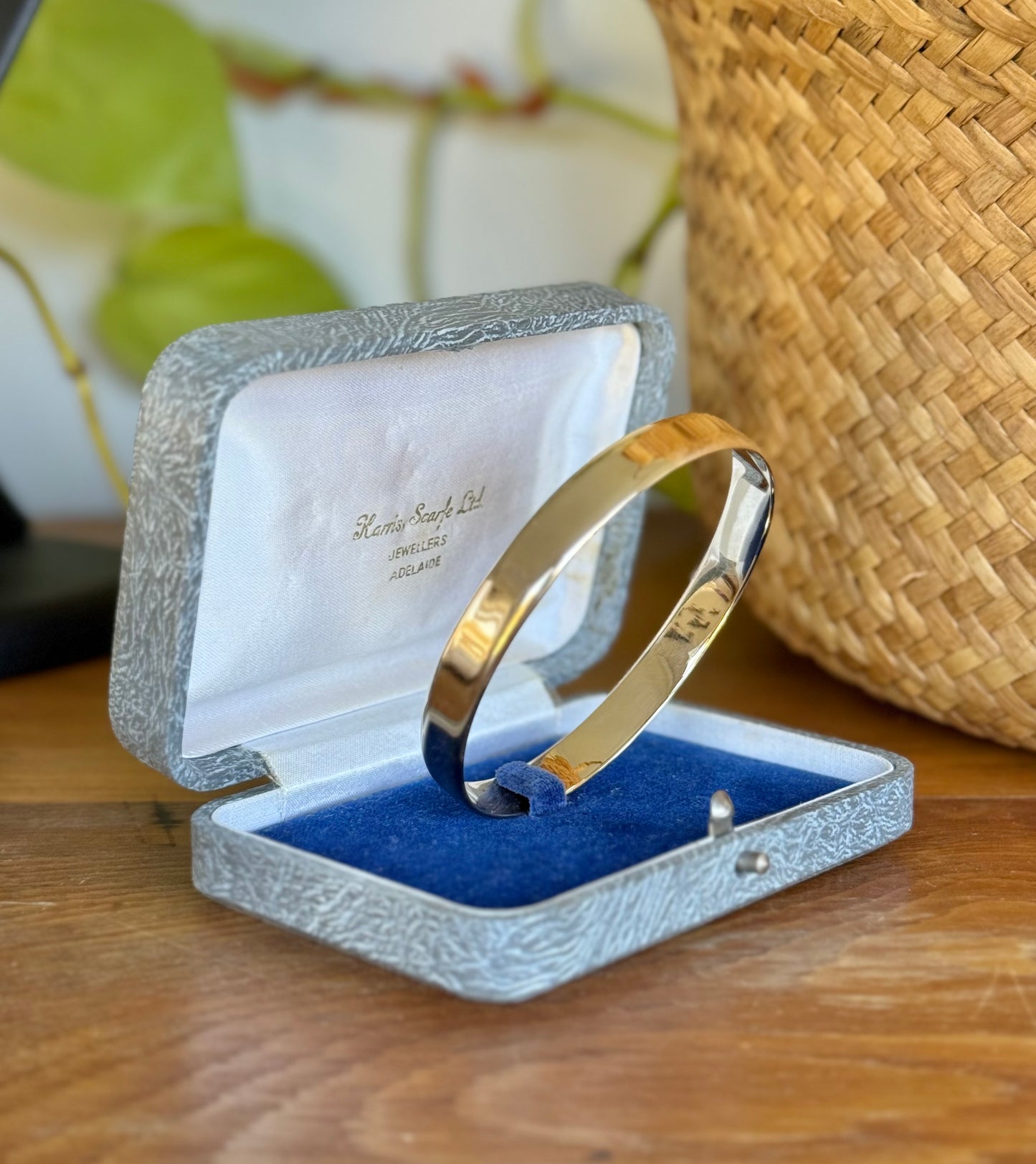Elegant Solid 9ct Gold Bangle | Substantial & Timeless