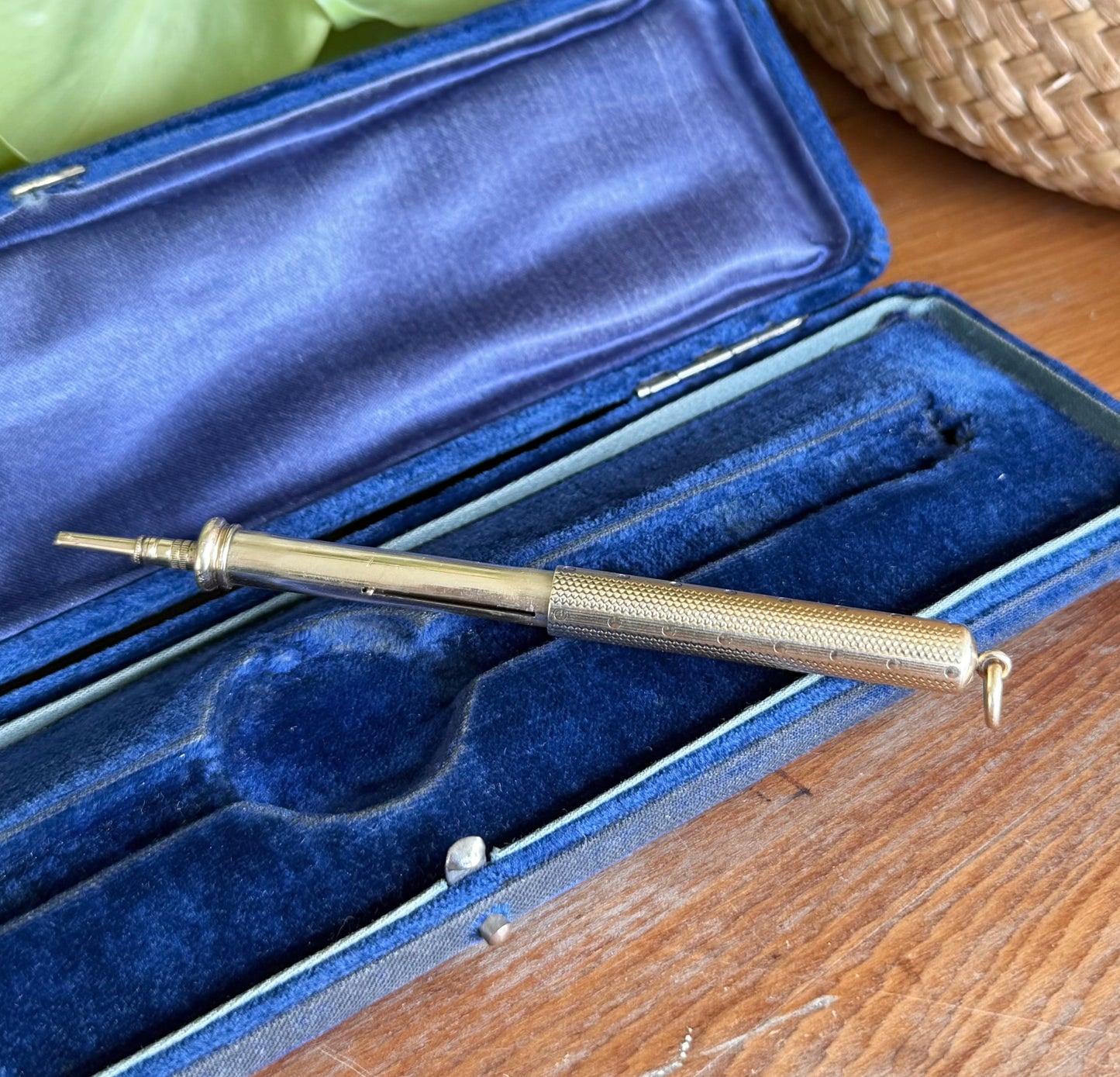 15ct Gold Retractable Dip Pen & Pencil Combination by Sampson Mordan & Co | Intricate Machine Engraving c.1900s
