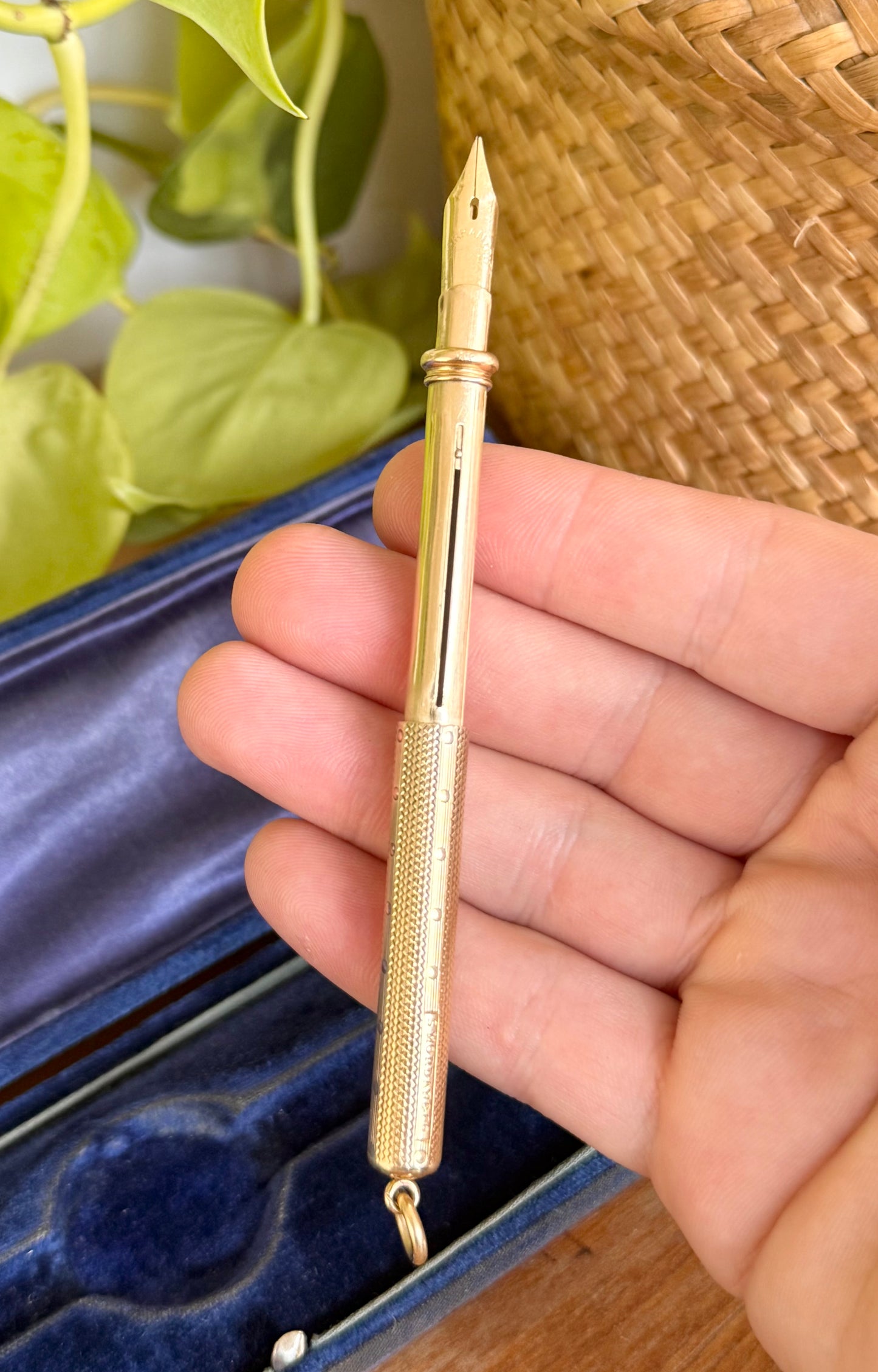 15ct Gold Retractable Dip Pen & Pencil Combination by Sampson Mordan & Co | Intricate Machine Engraving c.1900s