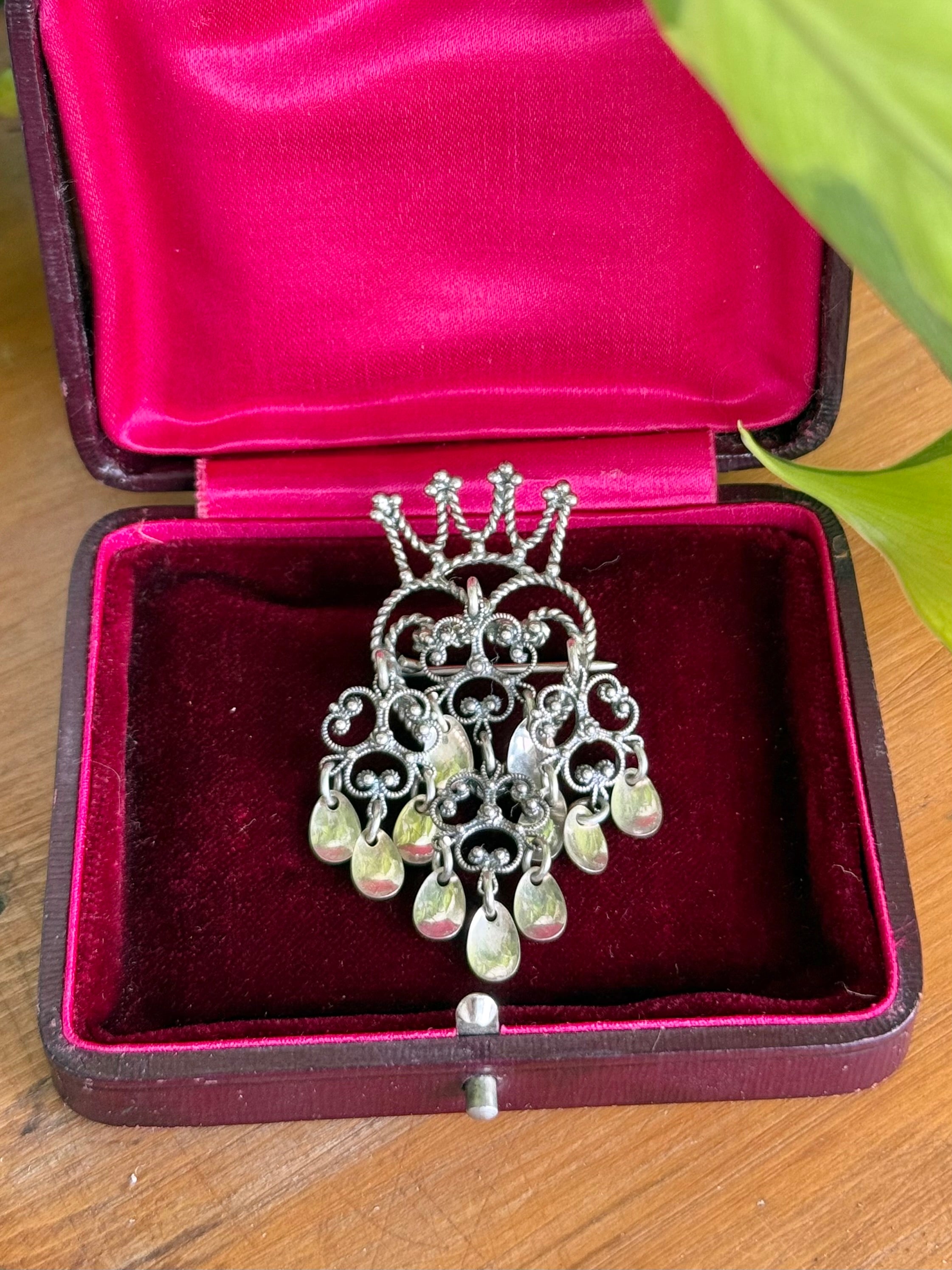Jacob Rongve Norwegian 925 Silver Heart Crown Sølje Brooch | Circa