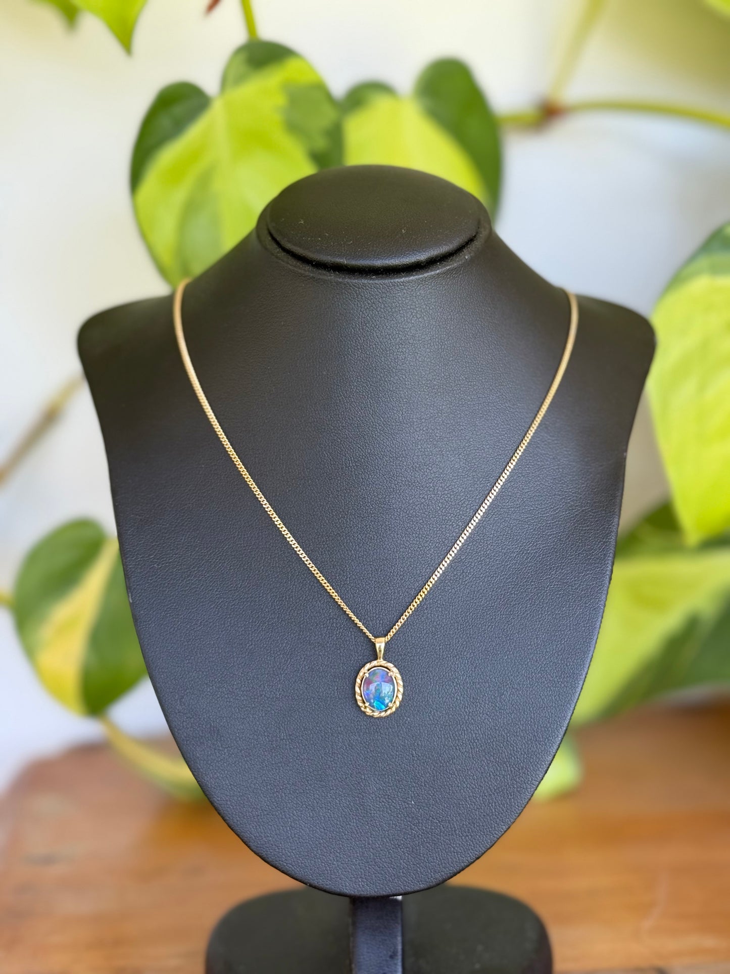9ct Gold Opal Triplet Pendant with 9ct Gold Chain – 550mm