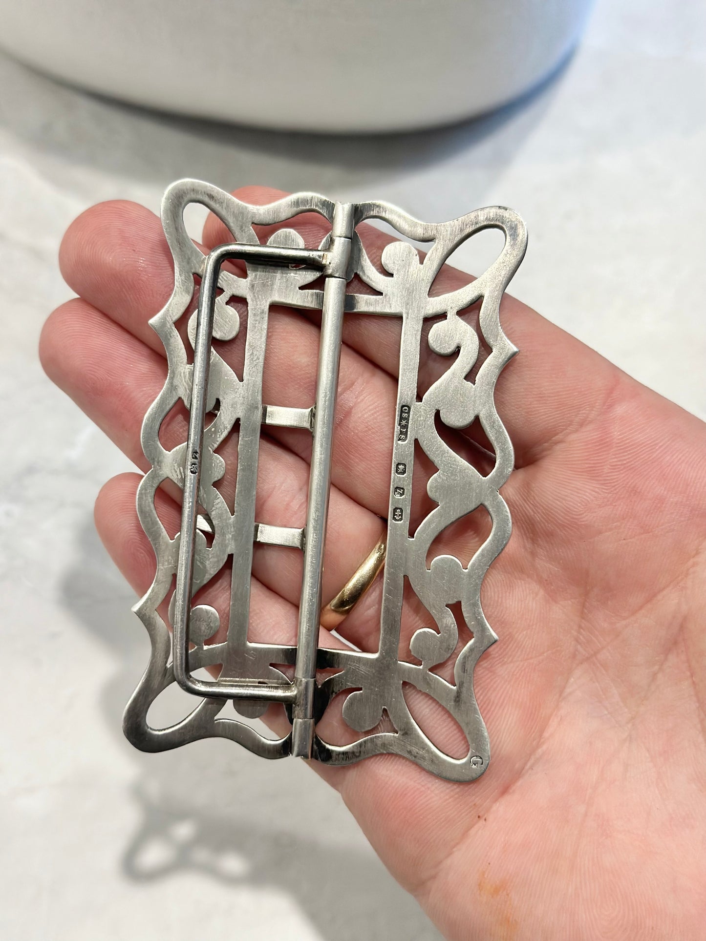 Antique Sterling Silver Belt Buckle – Ornate Victorian Design Birmingham, 1899 | Saunders & Shepherd