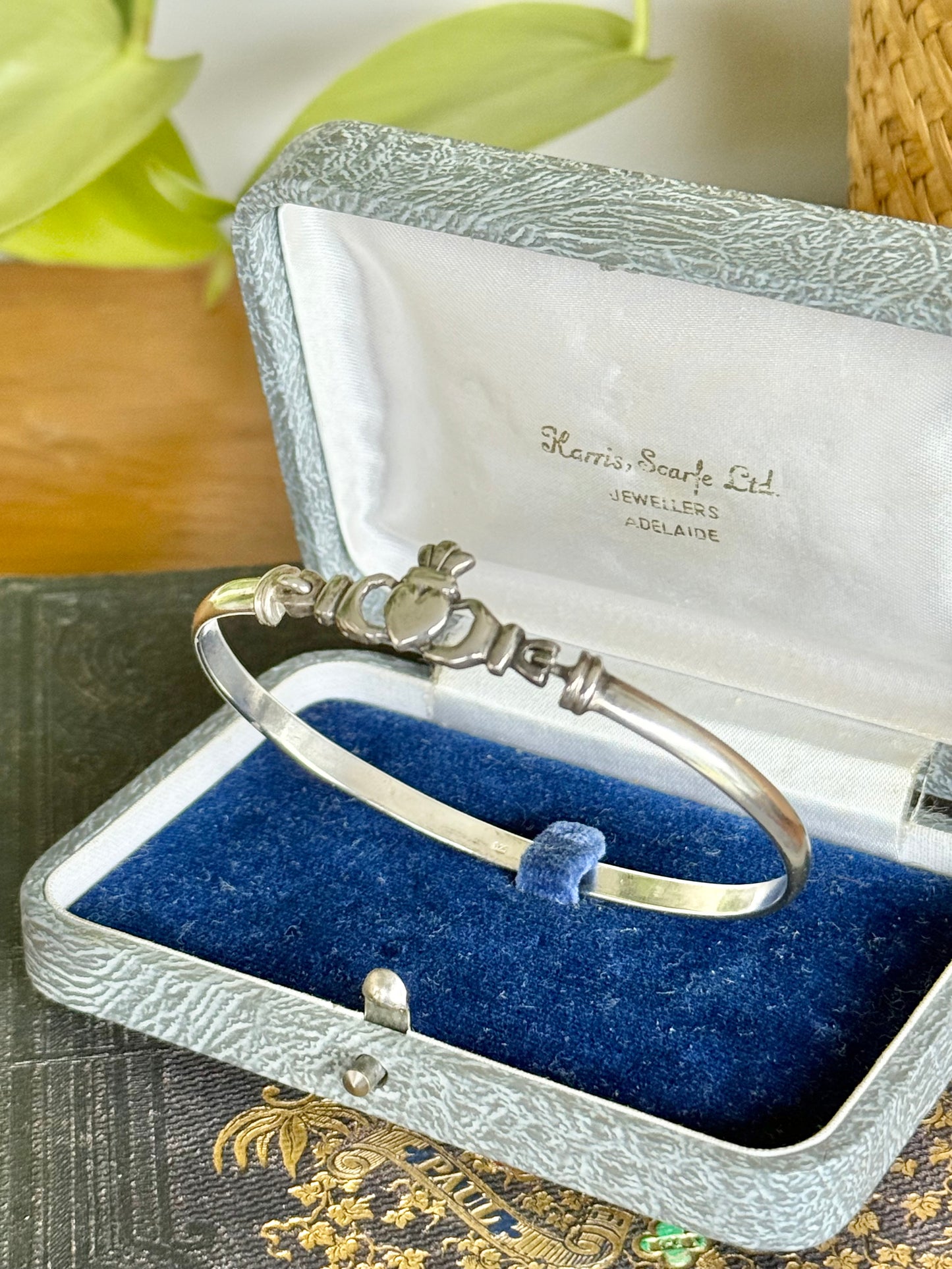 Irish Claddagh Sterling Silver Bangle | Late 20th Century