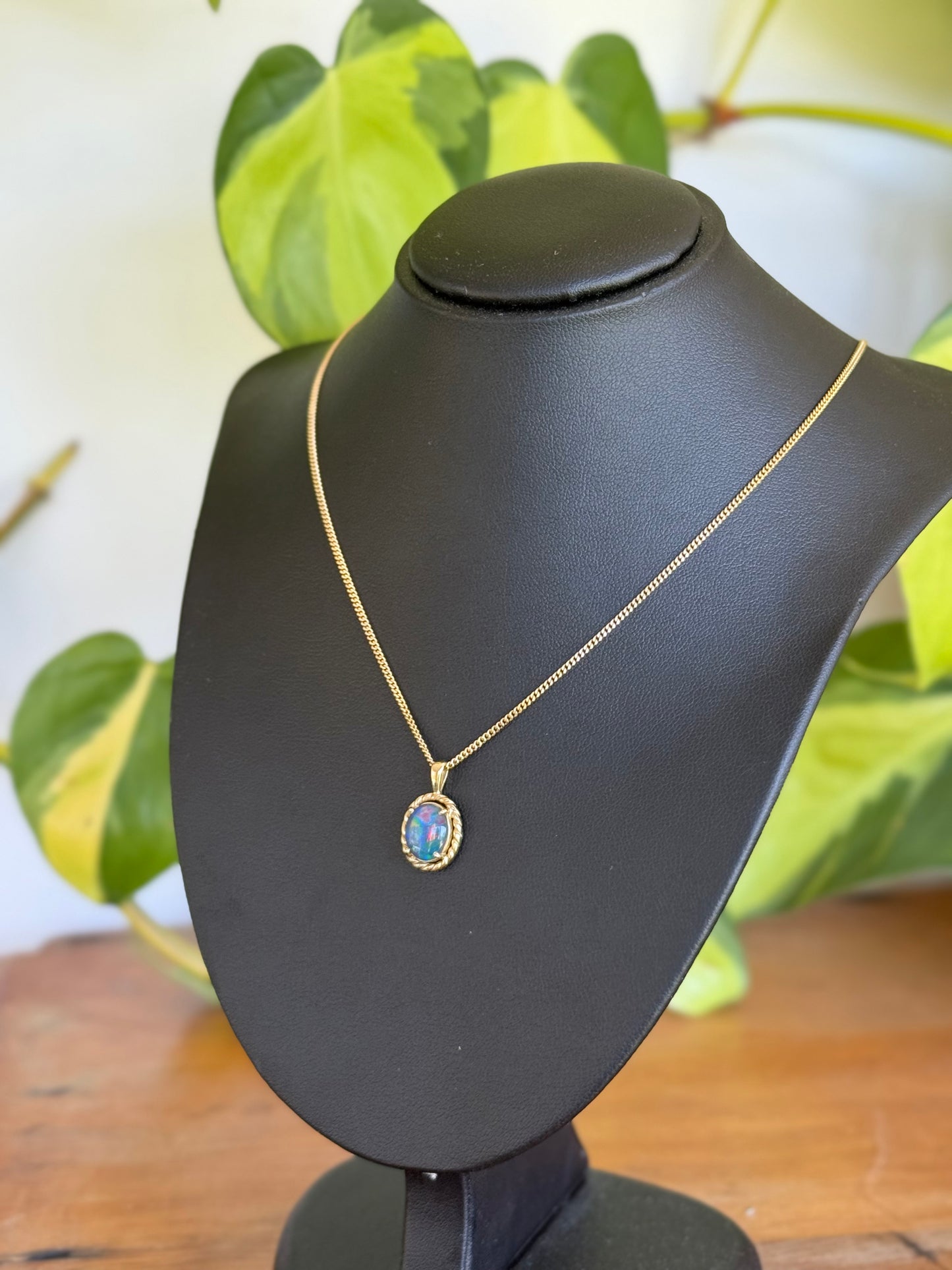 9ct Gold Opal Triplet Pendant with 9ct Gold Chain – 550mm