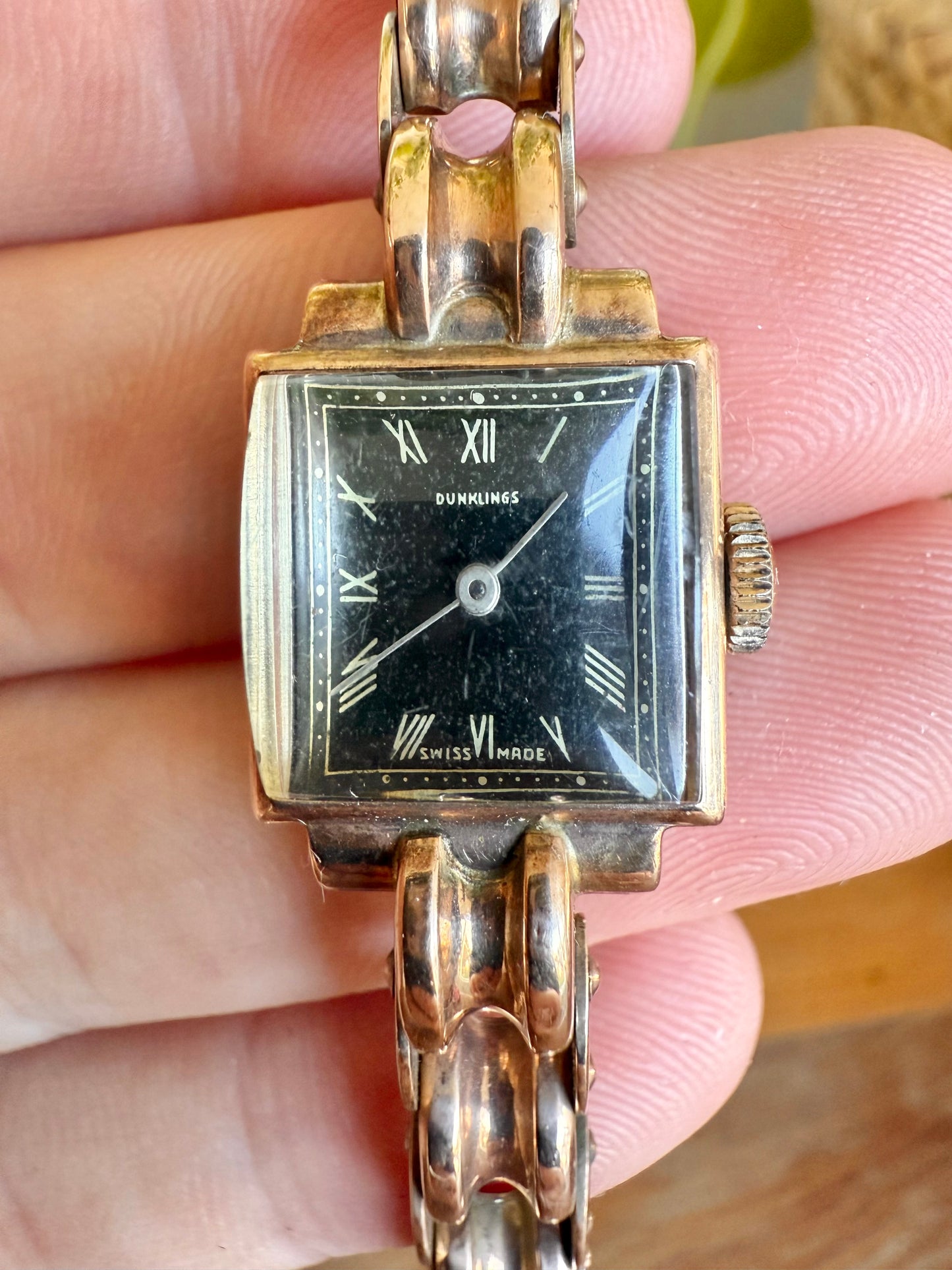 9ct Gold Woman’s Watch & Bracelet | Dunklings Australia 1940’s