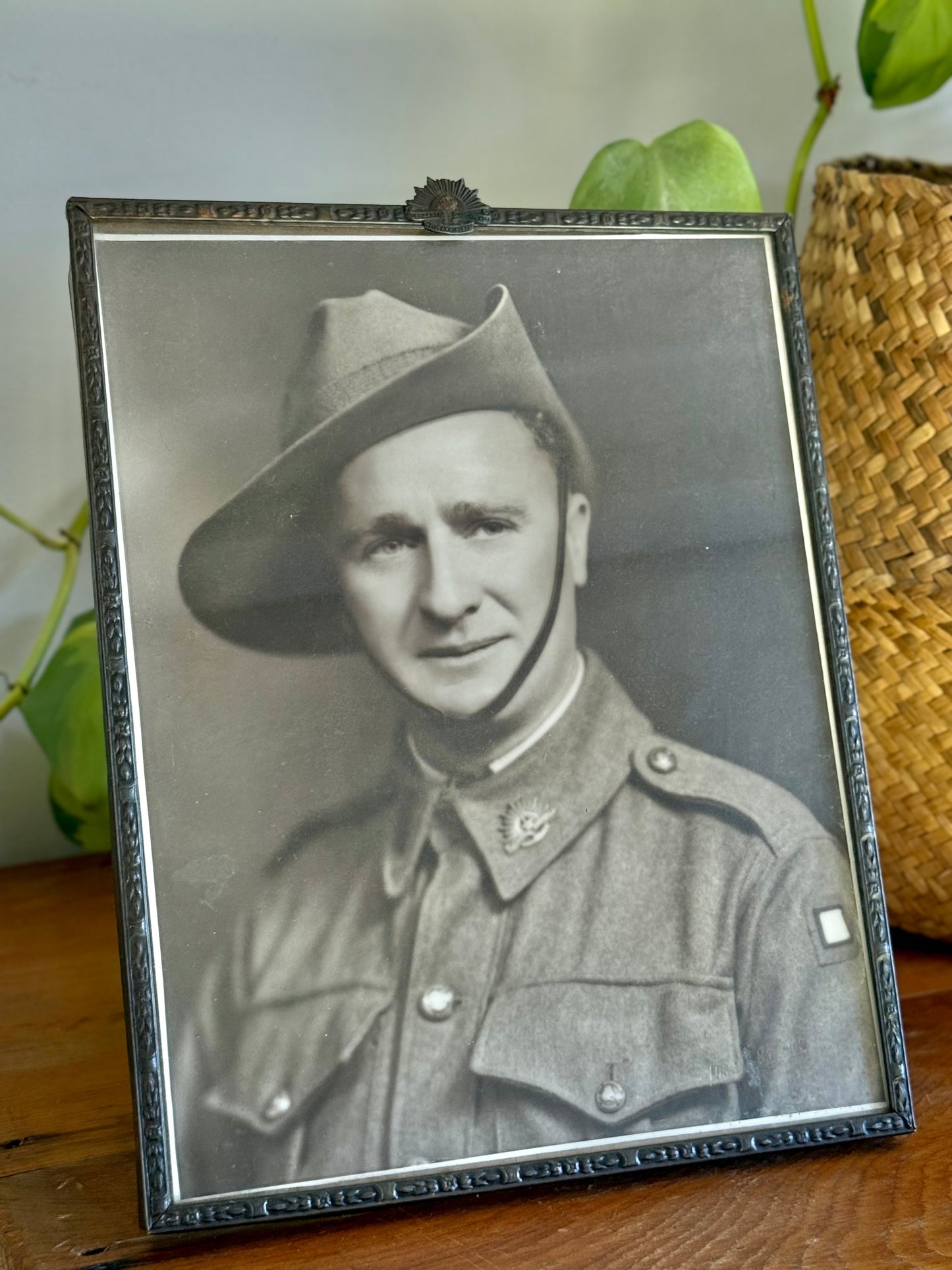 WW2 Australian Military Sweetheart Frame | Rising Sun Motif | Soldier Photo | Rare Collectable