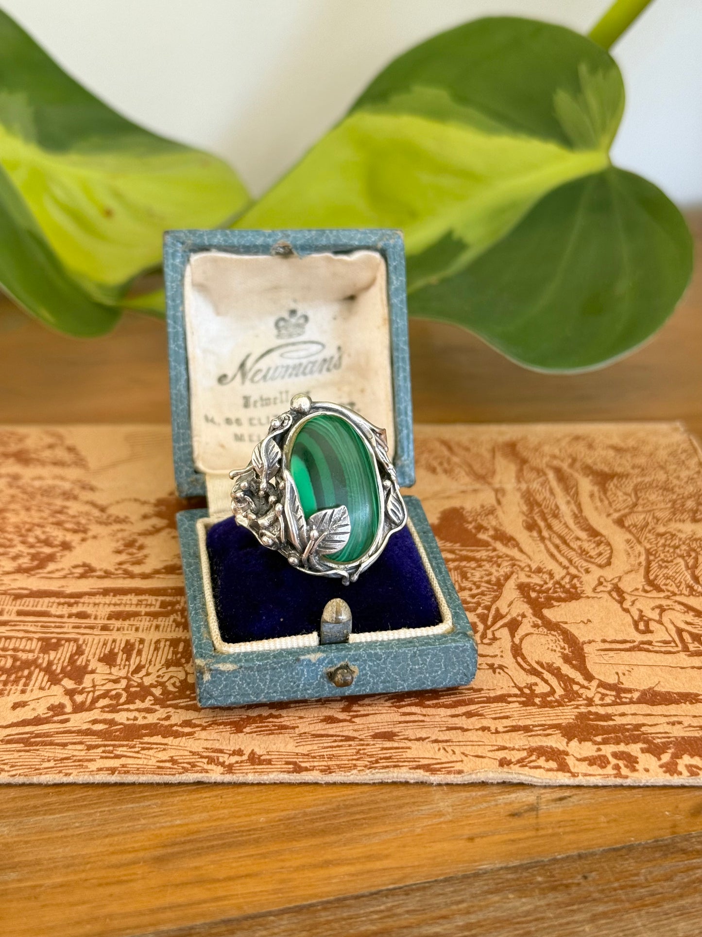 Art Nouveau Style Malachite Floral Ring in Sterling Silver – Size R