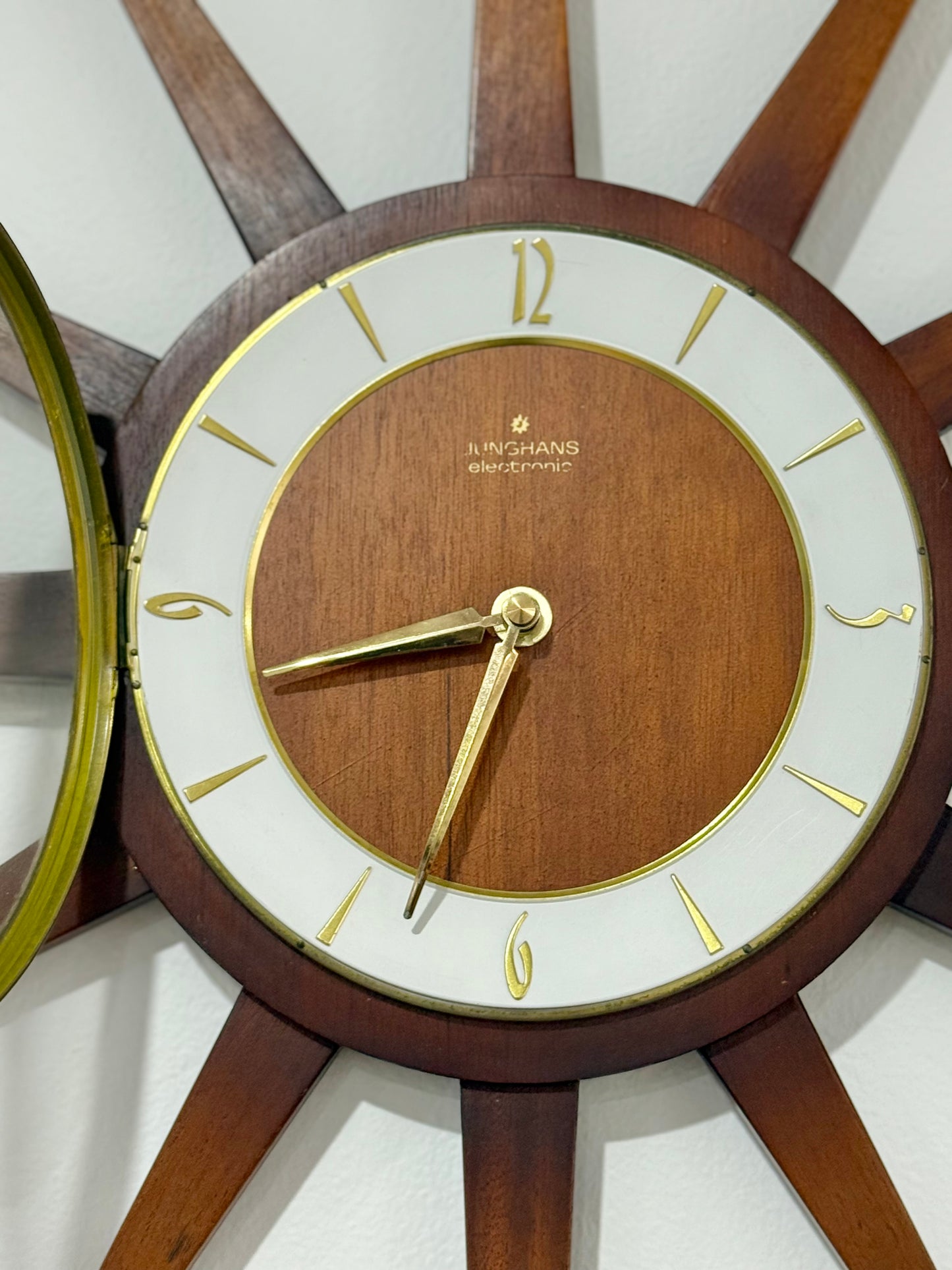 Junghans Mid-Century Starburst Wall Clock | 65cm Teak & Brass, Quartz Movement
