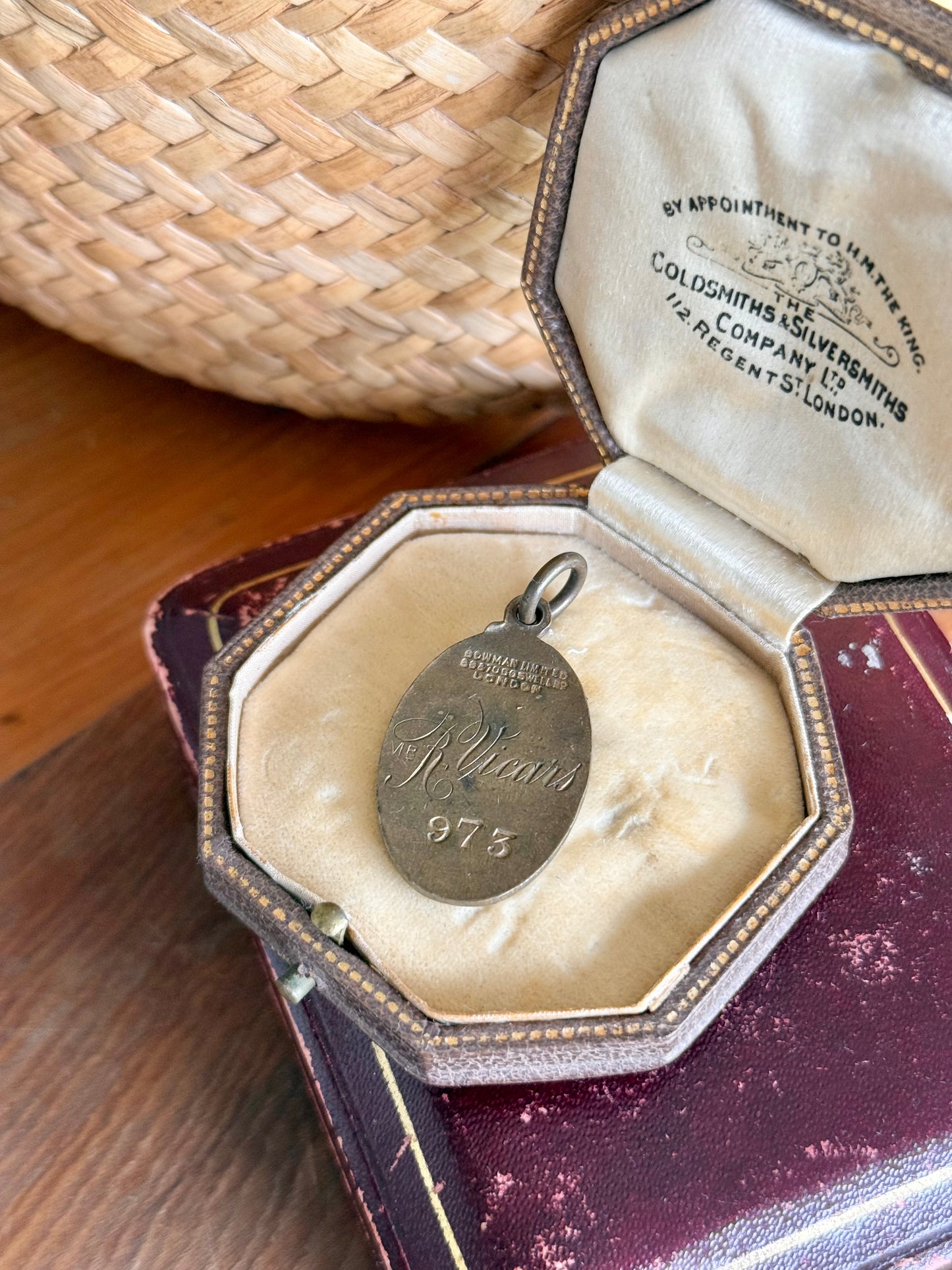 Sydney Cricket Ground Members’ Medallion | 1900–1901 | Bowman Ltd London | First Year of Issue