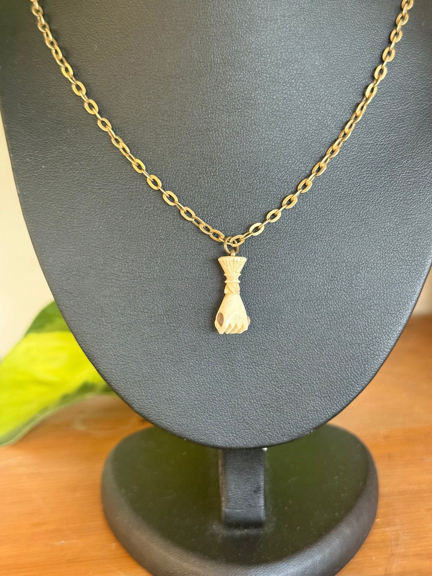 Antique Carved Bone Fist Stanhope Pendant – Notre Dame Image, c.1867