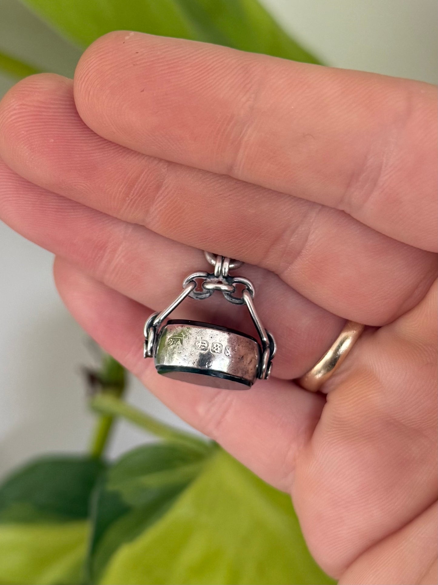 Antique Sterling Silver Double-Sided Spinner Fob – Bloodstone & Carnelian