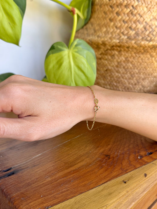 Fine Vintage 9ct Gold Bracelet – Elegant & Delicate